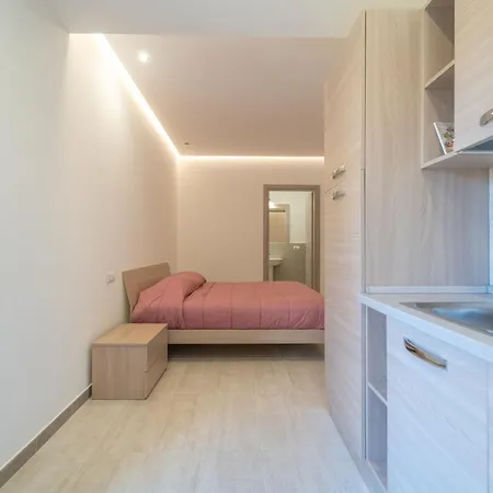 Brorent-room Dream 1 Konukevi Olbia